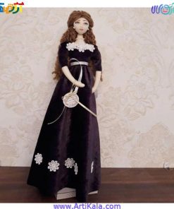 تصویر عروسک پارچه ای تیلدا طرح لباس بلند بنفش
