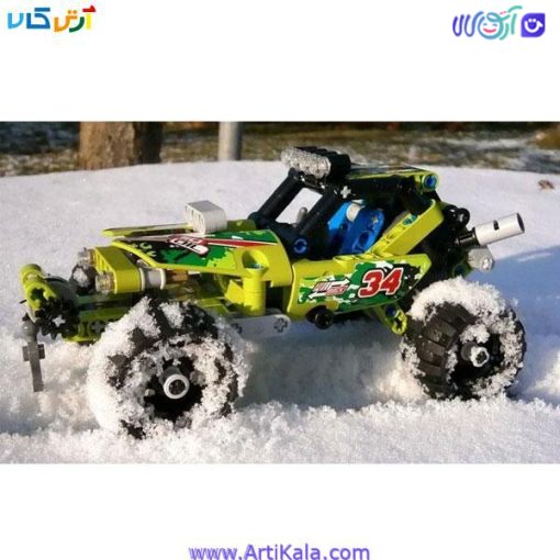 تصویر تصویر لگو ماشین مسابقه ای مدل Desert Racer در برف